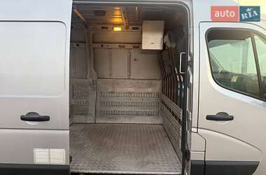 Грузовой фургон Renault Master 2017 в 