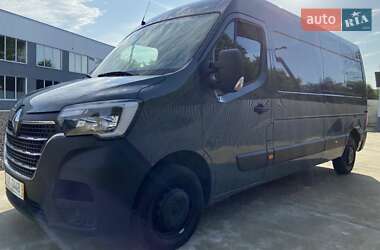 Грузовой фургон Renault Master 2023 в 