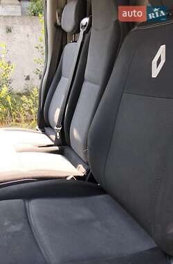 Грузовой фургон Renault Master 2013 в 