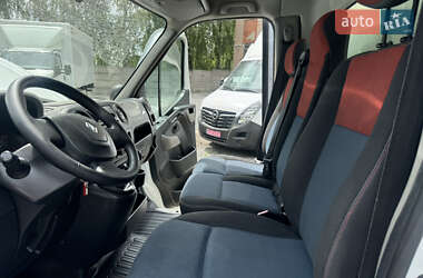 Другие грузовики Renault Master 2016 в 