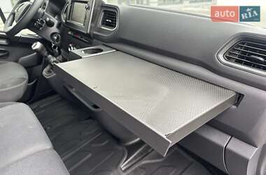 Грузовой фургон Renault Master 2021 в 