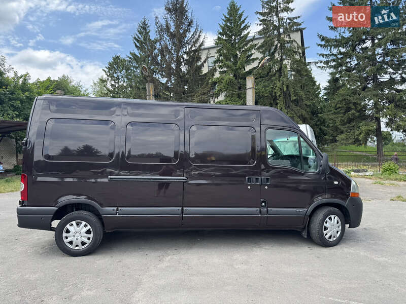 Вантажний фургон Renault Master 2010 в Хмельницькому