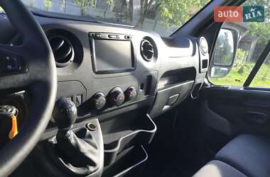 Грузовой фургон Renault Master 2018 в 