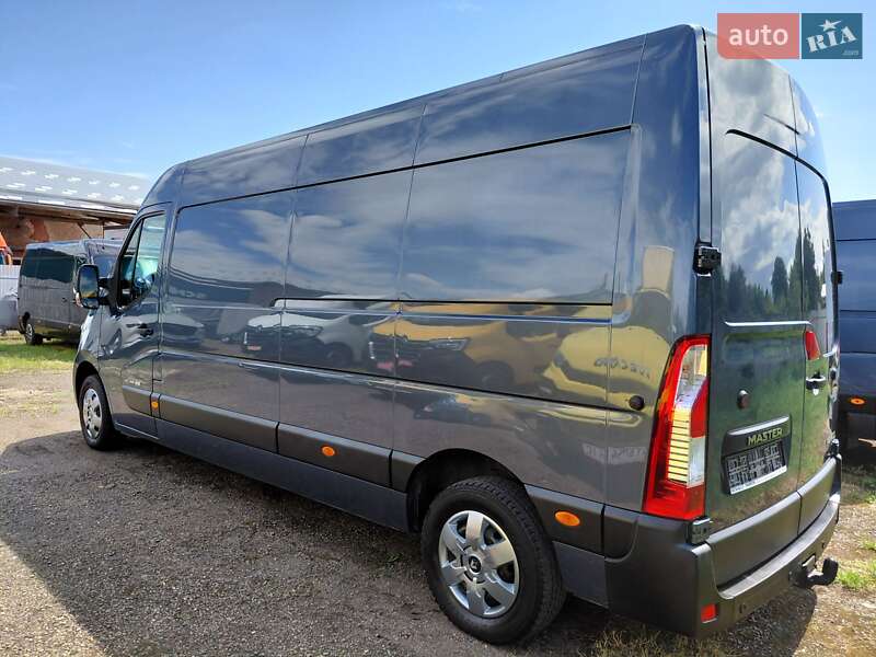 Грузовой фургон Renault Master 2016 в Ивано-Франковске