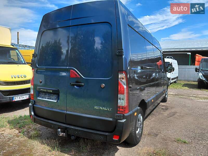 Грузовой фургон Renault Master 2016 в Ивано-Франковске