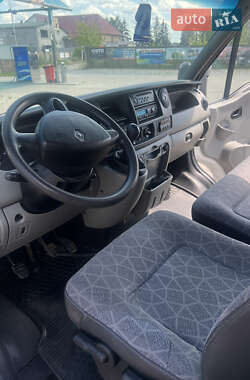 Грузовой фургон Renault Master 2009 в 