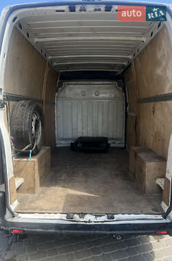 Грузовой фургон Renault Master 2009 в 