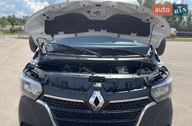 Грузовой фургон Renault Master 2020 в 