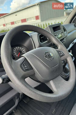 Грузовой фургон Renault Master 2020 в 