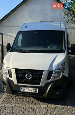 Вантажопасажирський фургон Renault Master 2016 в Черкасах