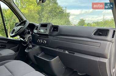 Грузовой фургон Renault Master 2020 в 