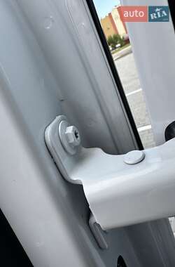 Грузовой фургон Renault Master 2022 в 