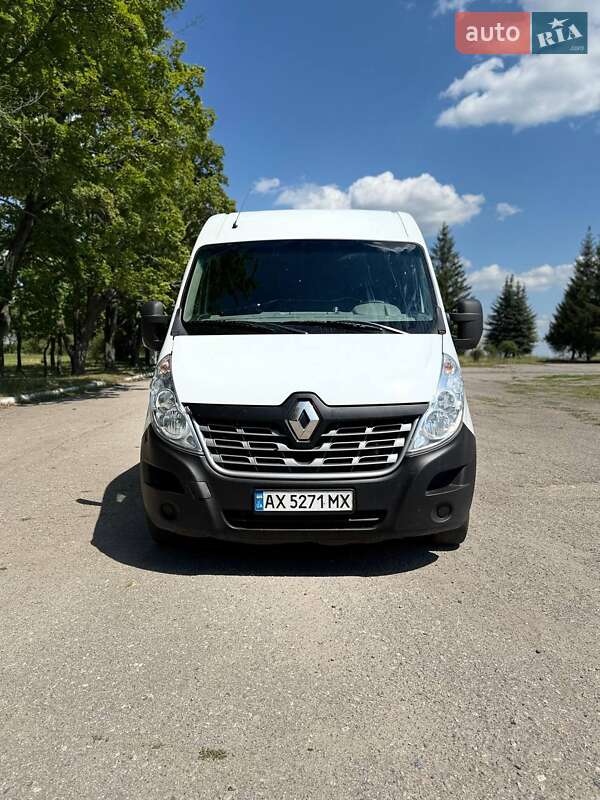 Грузовой фургон Renault Master 2017 в 