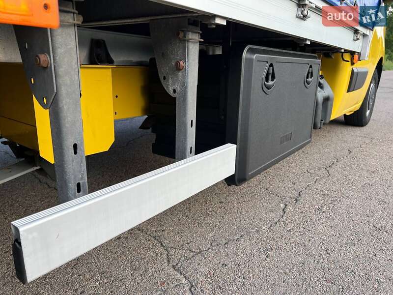 Тентованый Renault Master 2021 в Киеве