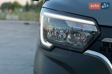 Грузовой фургон Renault Master 2020 в 