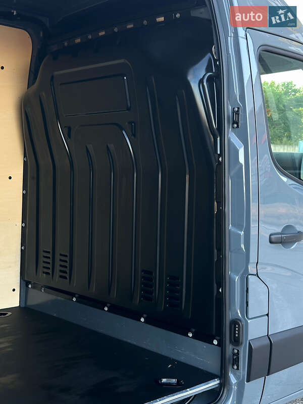 Грузовой фургон Renault Master 2020 в Киеве