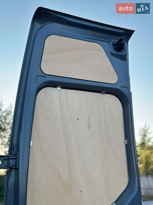 Грузовой фургон Renault Master 2020 в Киеве