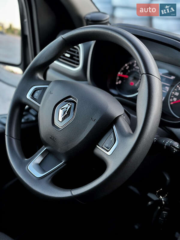 Грузовой фургон Renault Master 2020 в Киеве