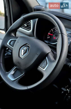 Грузовой фургон Renault Master 2020 в 