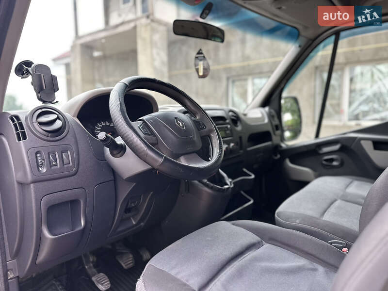 Грузовой фургон Renault Master 2017 в Первомайске