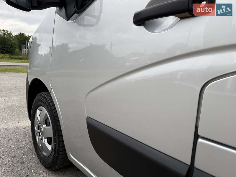 Тентованый Renault Master 2021 в Дубно