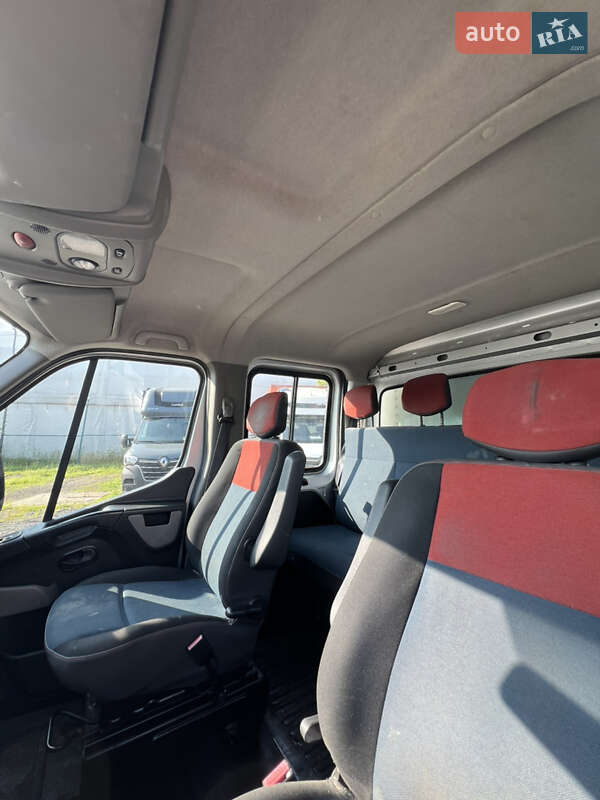 Грузовой фургон Renault Master 2015 в Луцке