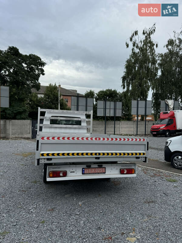 Другие грузовики Renault Master 2021 в Ровно