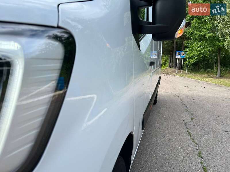 Грузовой фургон Renault Master 2021 в Киеве