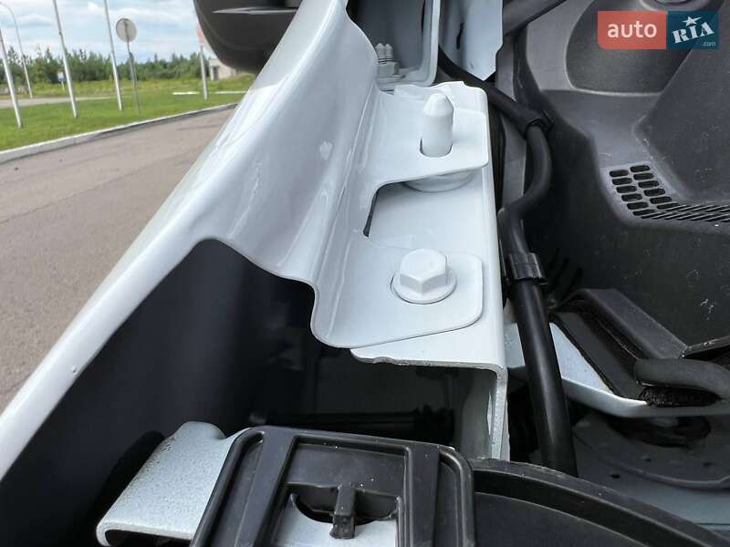 Грузовой фургон Renault Master 2021 в Киеве