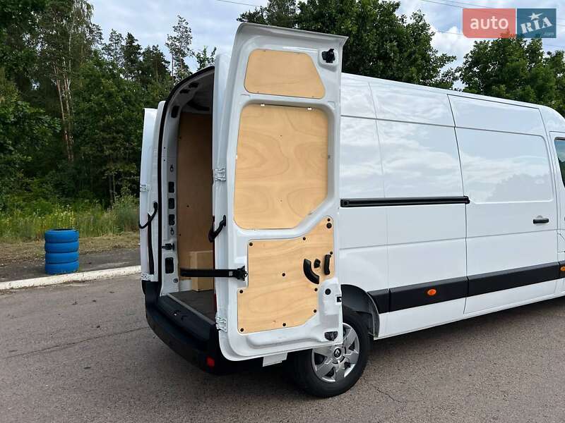 Грузовой фургон Renault Master 2021 в Киеве