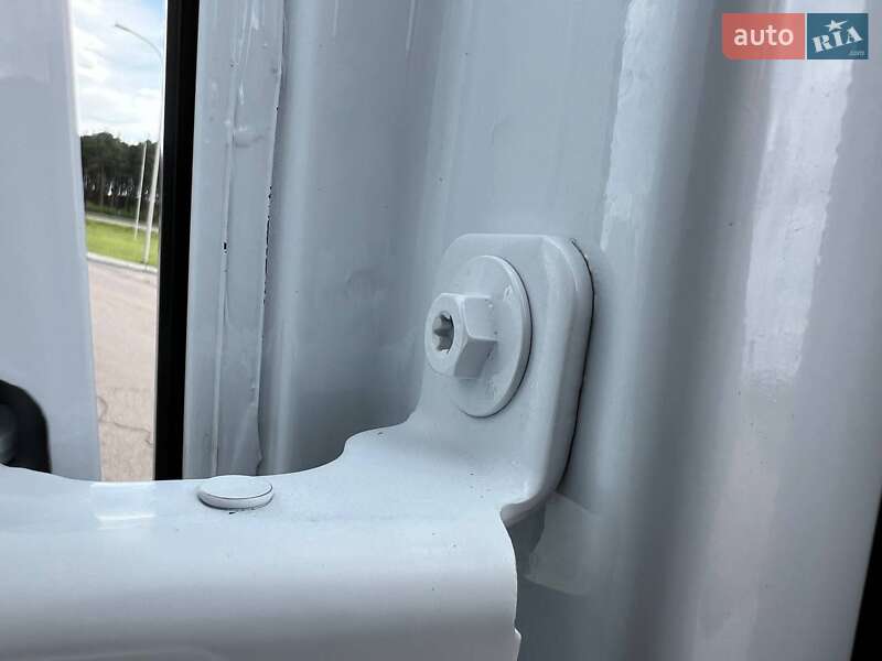 Грузовой фургон Renault Master 2021 в Киеве