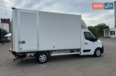 Грузовой фургон Renault Master 2021 в 