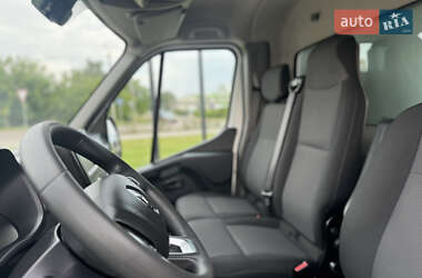 Грузовой фургон Renault Master 2021 в 
