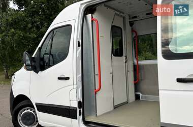 Грузовой фургон Renault Master 2021 в 