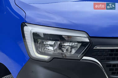 Грузовой фургон Renault Master 2021 в 