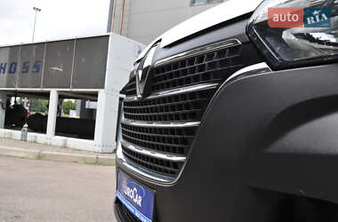Грузовой фургон Renault Master 2020 в 