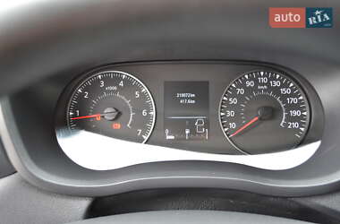Грузовой фургон Renault Master 2020 в 