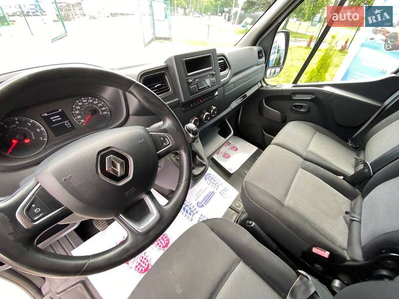 Грузовой фургон Renault Master 2020 в Львове