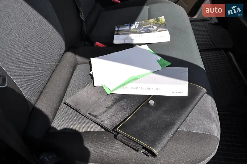 Рефрижератор Renault Master 2020 в Киеве документ