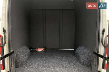 Грузопассажирский фургон Renault Master 2014 в 