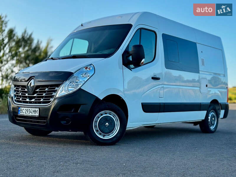Грузовой фургон Renault Master 2015 в Дрогобыче