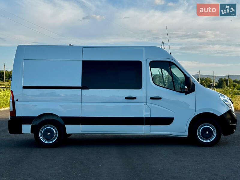 Грузовой фургон Renault Master 2015 в Дрогобыче