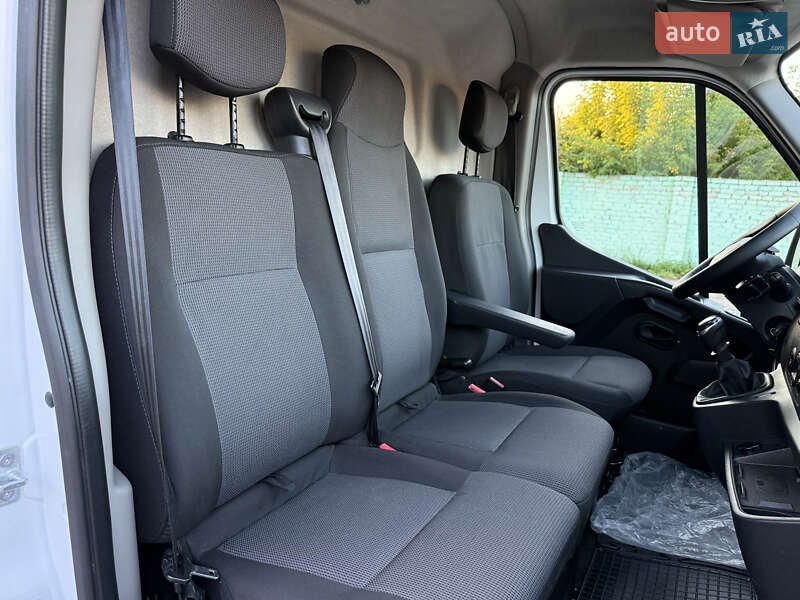 Грузовой фургон Renault Master 2020 в Дубно