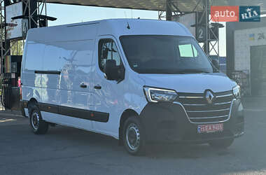 Грузопассажирский фургон Renault Master 2022 в 