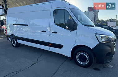 Грузопассажирский фургон Renault Master 2022 в 