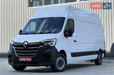 Грузовой фургон Renault Master 2022 в 