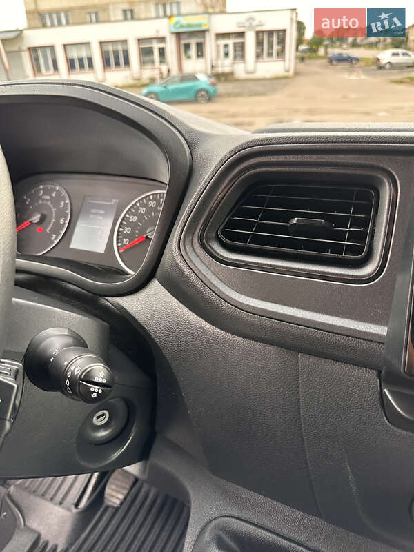 Грузовой фургон Renault Master 2020 в Дубно