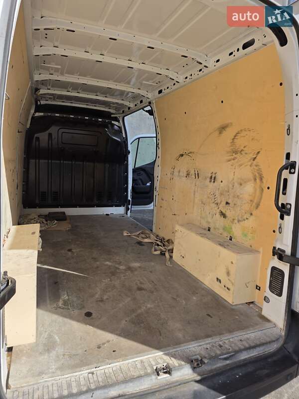 Грузовой фургон Renault Master 2020 в Сумах