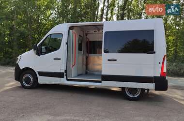 Грузовой фургон Renault Master 2020 в 