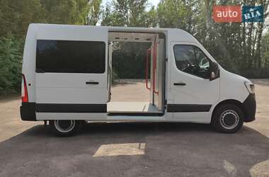 Грузовой фургон Renault Master 2020 в 
